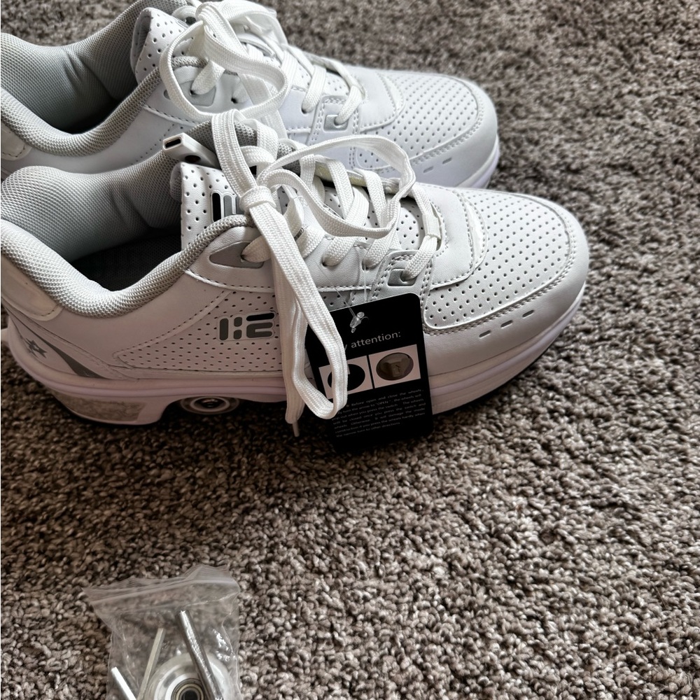 Kick Speed Roller Skate Shoes w/ color changing strip